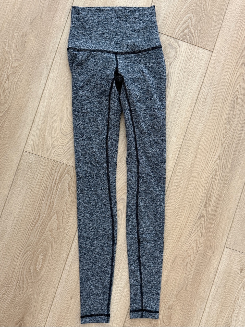 Lululemon heather gray leggings